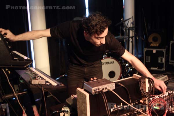 MAOUPA MAZZOCCHETTI - 2014-06-07 - PARIS - Folie N6 - Parc de la Villette - 